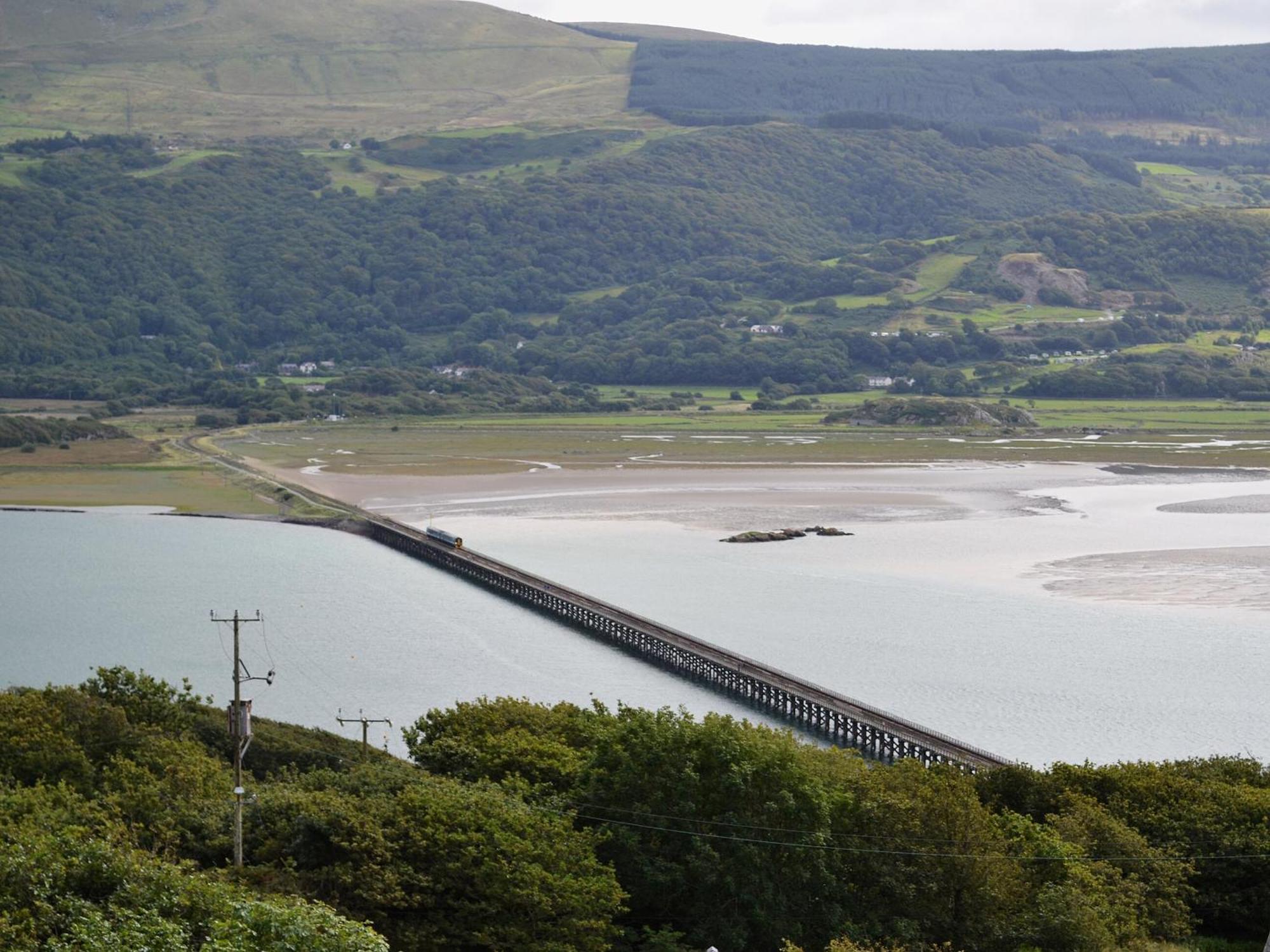 Villa Cae-Fadog Fach à Barmouth Extérieur photo