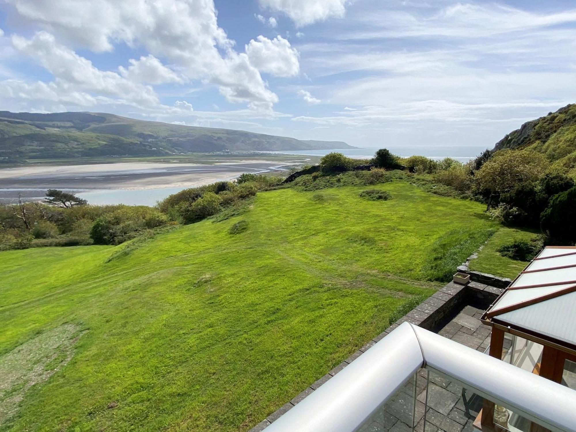 Villa Cae-Fadog Fach à Barmouth Extérieur photo